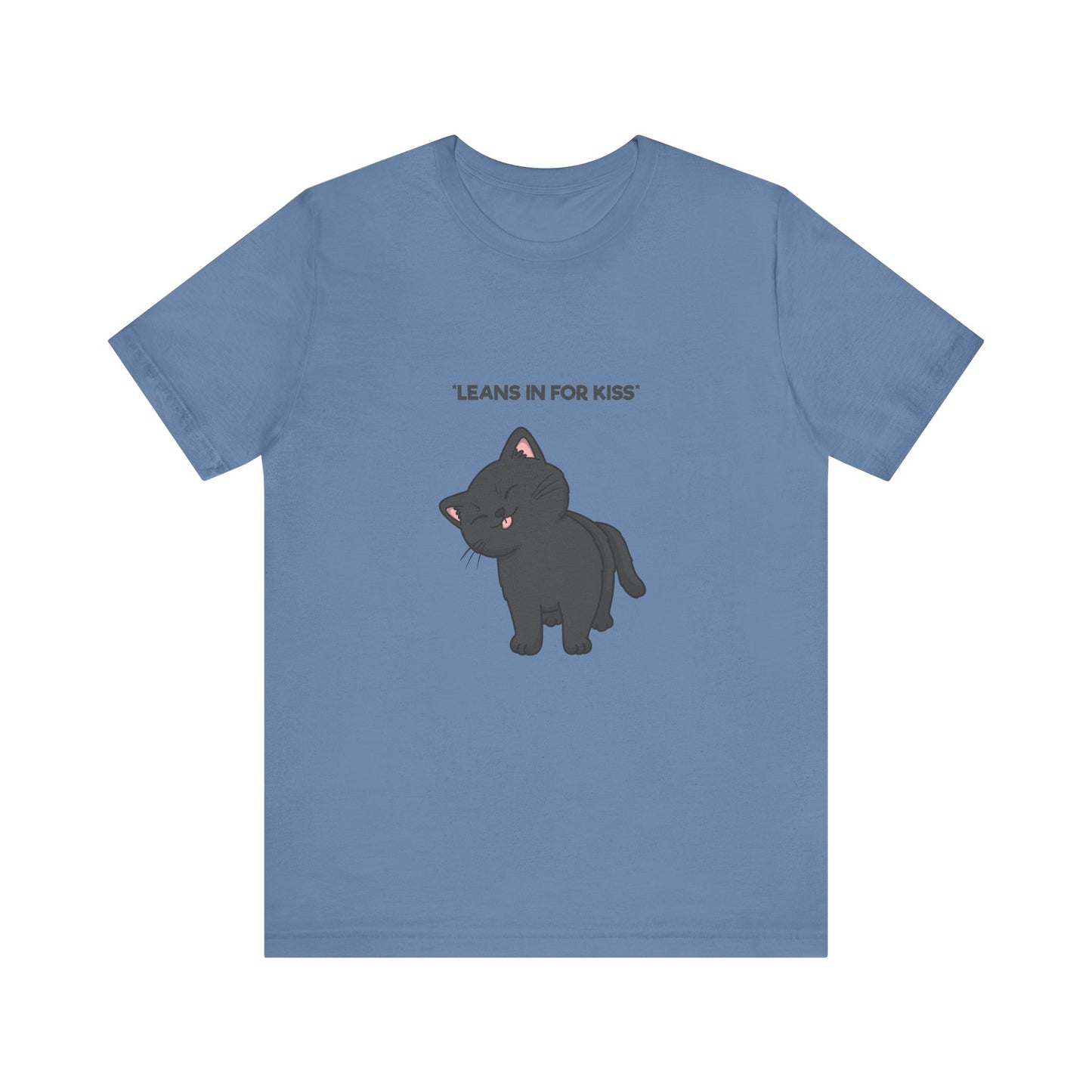 Unisex *Leans in for kiss* T-Shirt