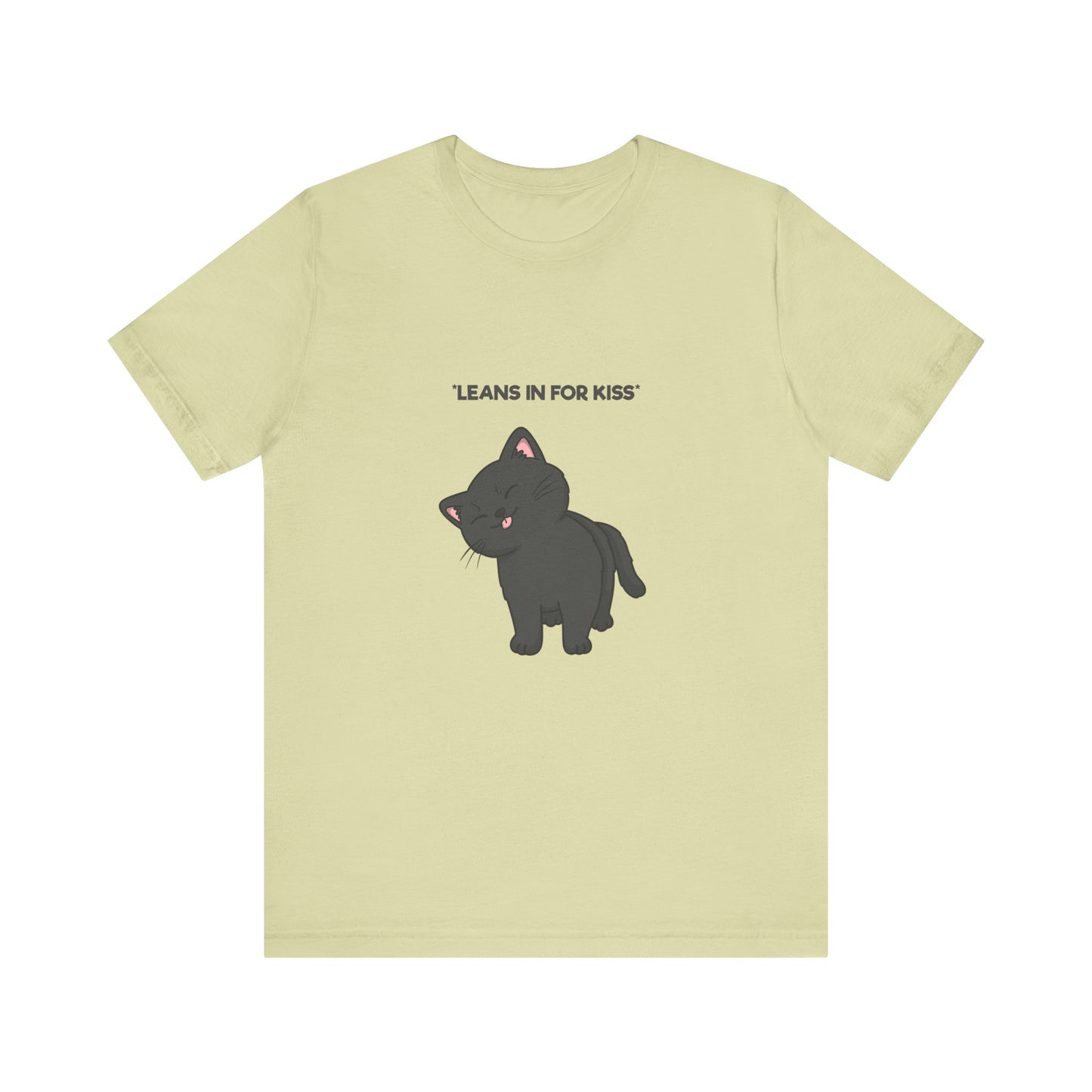 Unisex *Leans in for kiss* T-Shirt