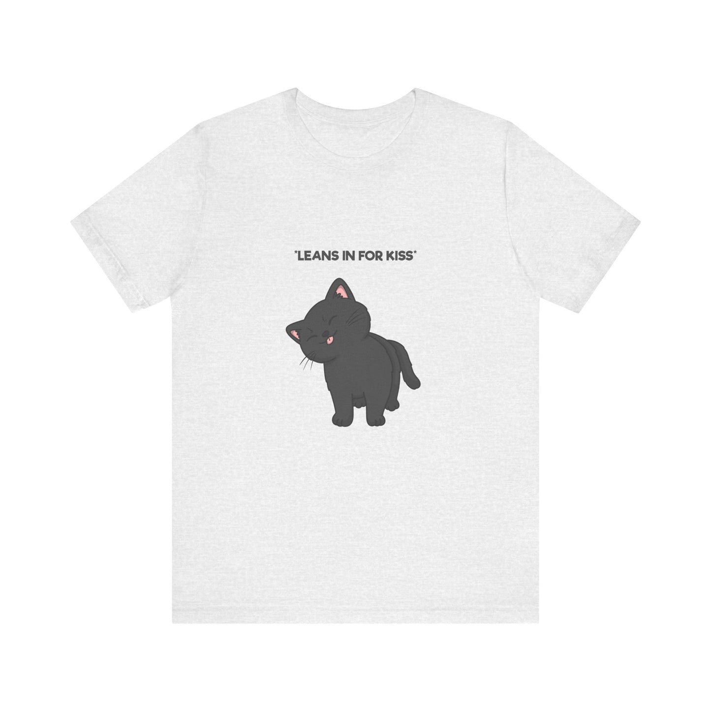 Unisex *Leans in for kiss* T-Shirt